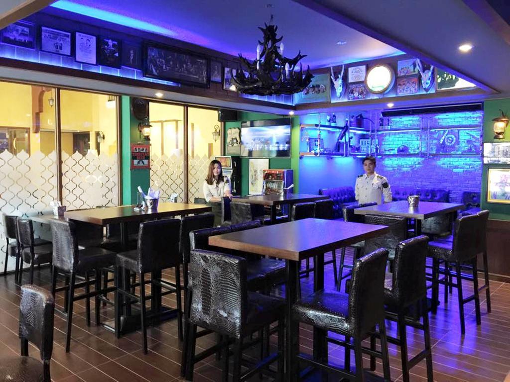 The Pepperland Hotel Legazpi Eksteriør bilde