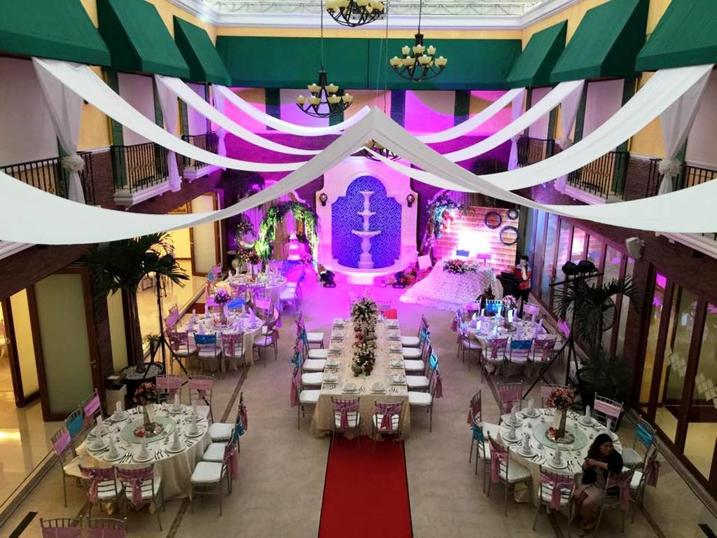 The Pepperland Hotel Legazpi Eksteriør bilde